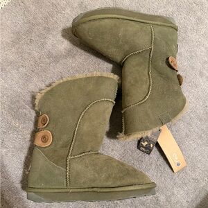 EMU Olive Green Shearling Mid Calf Winter Boots Size 6 New With Tags